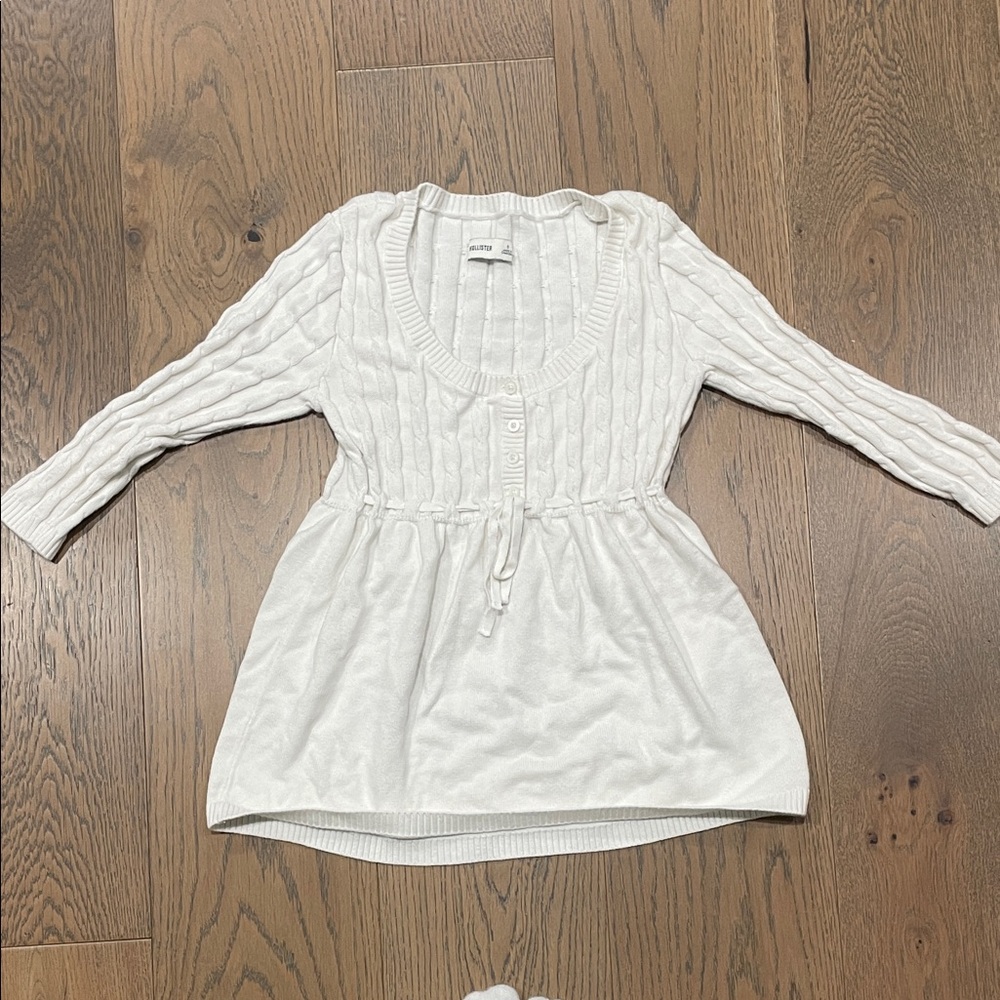 Hollister White Cable Knit Scoop Neck Sweater